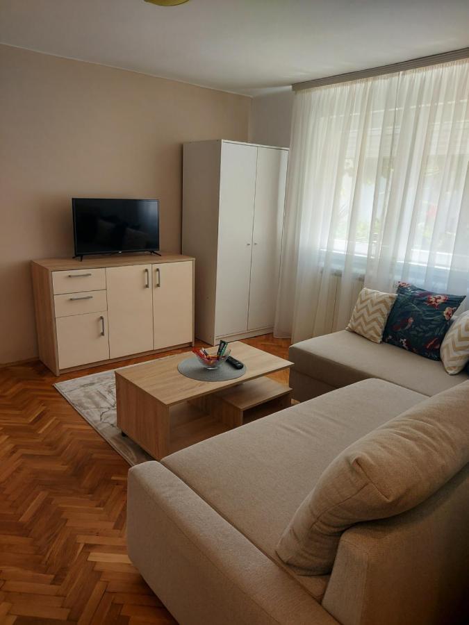 Vrnjačka Banja Apartment Holiday מראה חיצוני תמונה